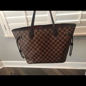 Louis Vuitton Neverfull MM